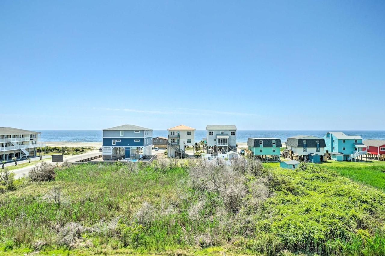 Ocean-View Oak Island Condo, 1 Block To Beach! Eksteriør bilde