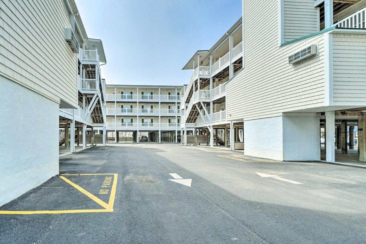 Ocean-View Oak Island Condo, 1 Block To Beach! Eksteriør bilde